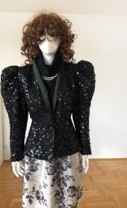 Marynara vintage z dużymi ramionami 